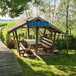 1 Bedroom Pet Friendly In Apartmán Mścice