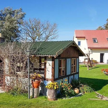 Apartamento 1 Bedroom Pet Friendly In Mścice