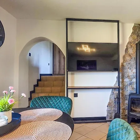 Apartman 1 Bedroom Pet Friendly In *